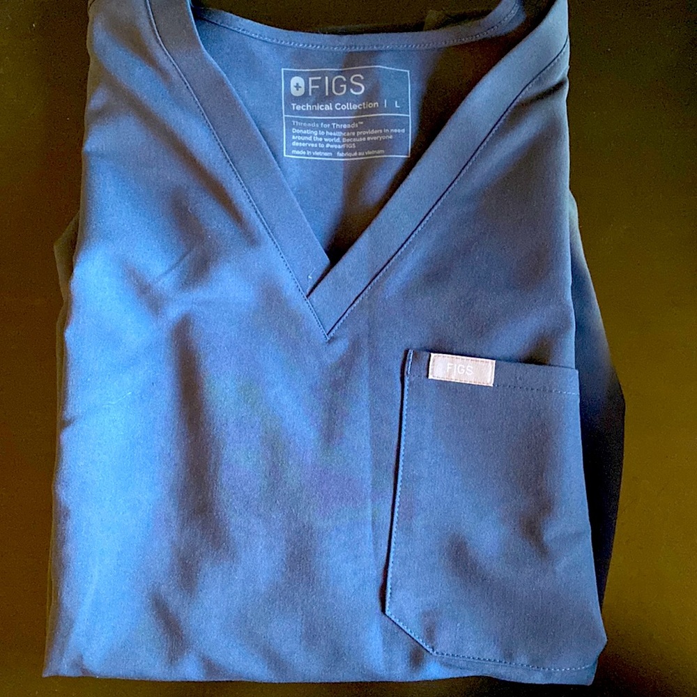 Figs Scrubs Top (L)/ Bottoms (XL) - Joggers